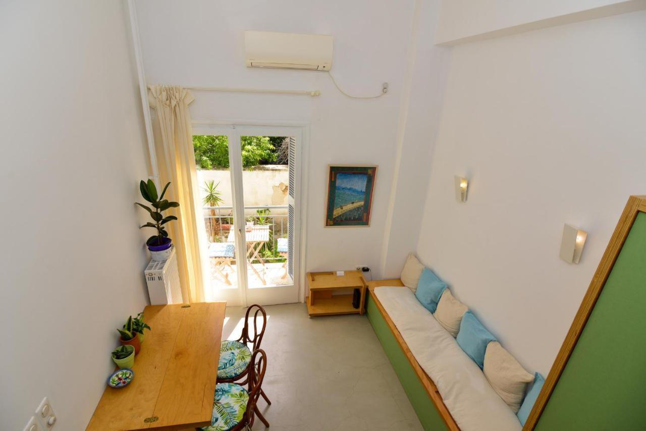 Apartamento Athens Cozy Studio 4 Min Walk To The Acropolis Hil Exterior foto